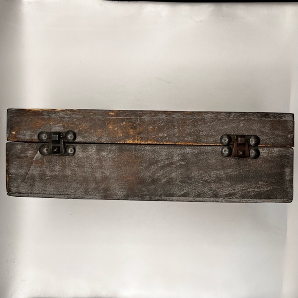 WOOD BOX WITH METALLIC ACCENT - Picture 3 of 4